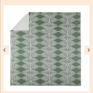 BRAND NEW QUILT AND SHAM